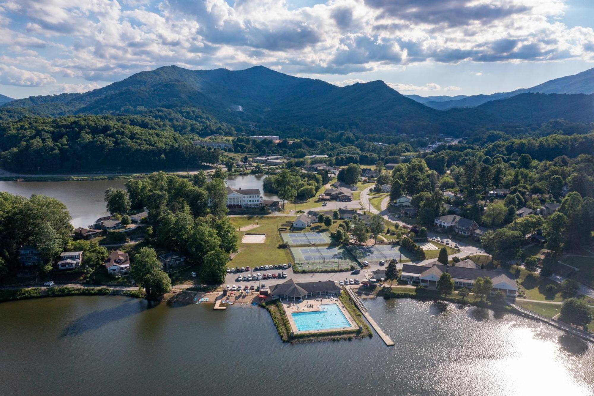 Campground Apts Lake Junaluska Habitación foto
